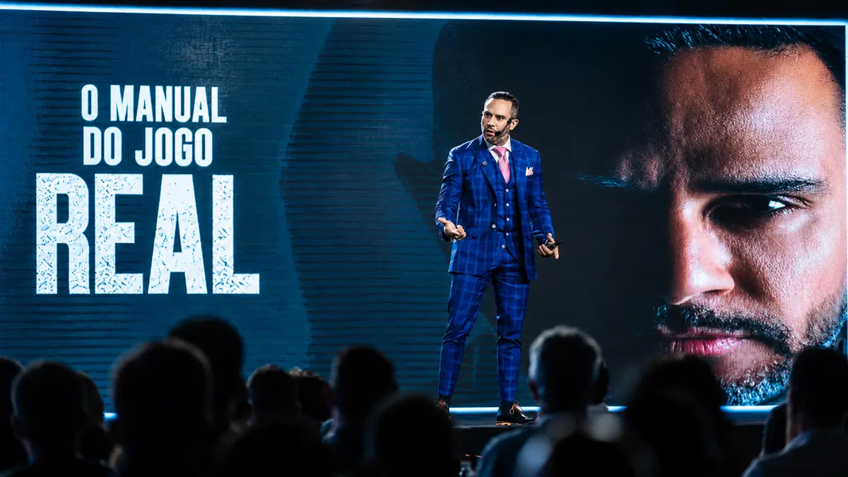 Lincoln Nunes em palestra no O Manual do Jogo Real